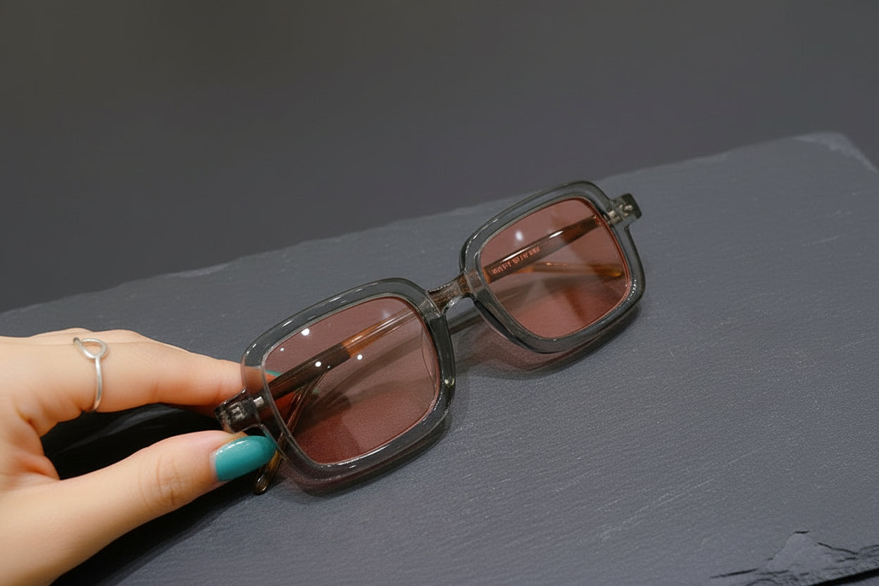 Chunky Frame - sunglasses