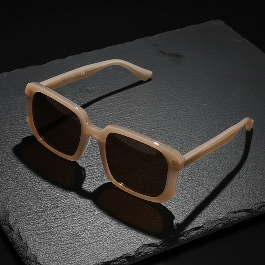 Women's New Fashionable Thick Frame Sunglasses