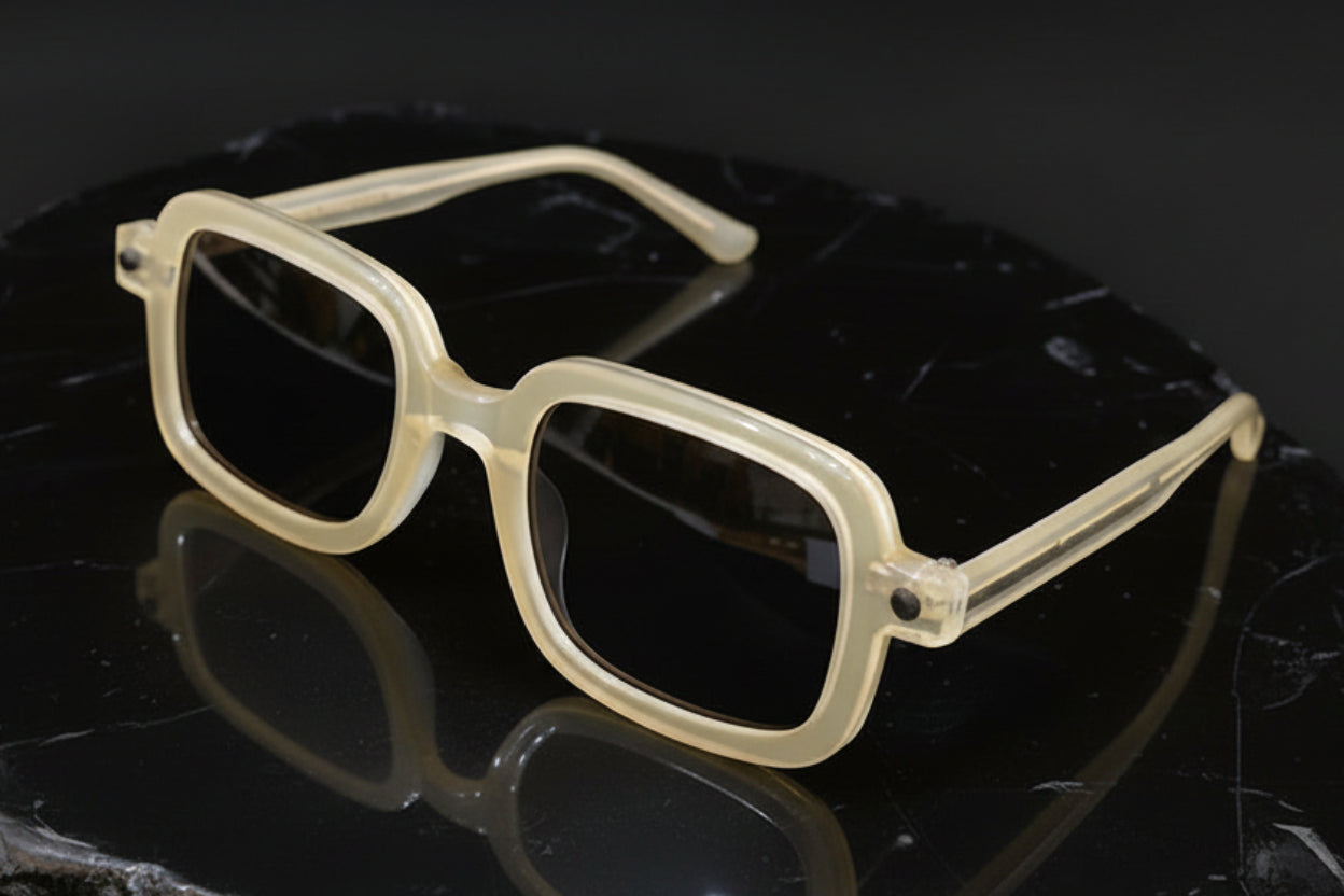 Chunky Frame - sunglasses